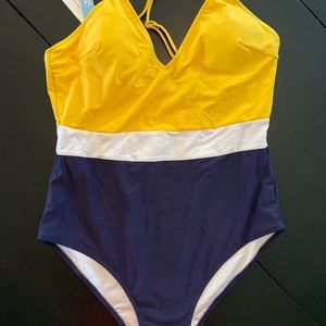 Cupshe One Piece Swimsuit NWT